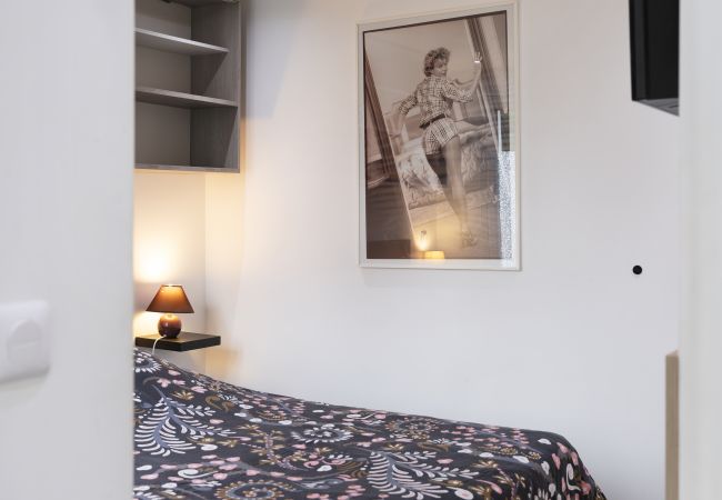 Chalet in Vittel - Small chalet with terrace near the city centre (with parking) : Chalet Grace De Capitani Chalet in Vittel - Small chalet with terrace near the city centre (with parking) : Chalet Grace De Capitani