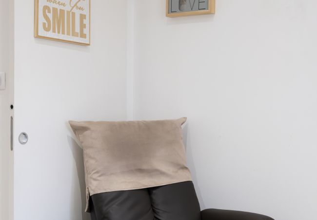 Apartment in Vittel - Jean Reno: Ground floor apartment in a charming house (with parking) Apartment in Vittel - Jean Reno: Ground floor apartment in a charming house (with parking)