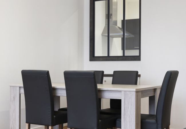 Apartment in Vittel - Manon : Charming 2 bedroom flat on the first floor of a fully renovated Residence (with Balcony) Apartment in Vittel - Manon : Charming 2 bedroom flat on the first floor of a fully renovated Residence (with Balcony)