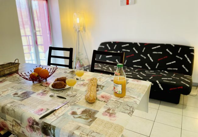 Apartment in Bains-les-Bains - Appartement Napoléon Apartment in Bains-les-Bains - Appartement Napoléon