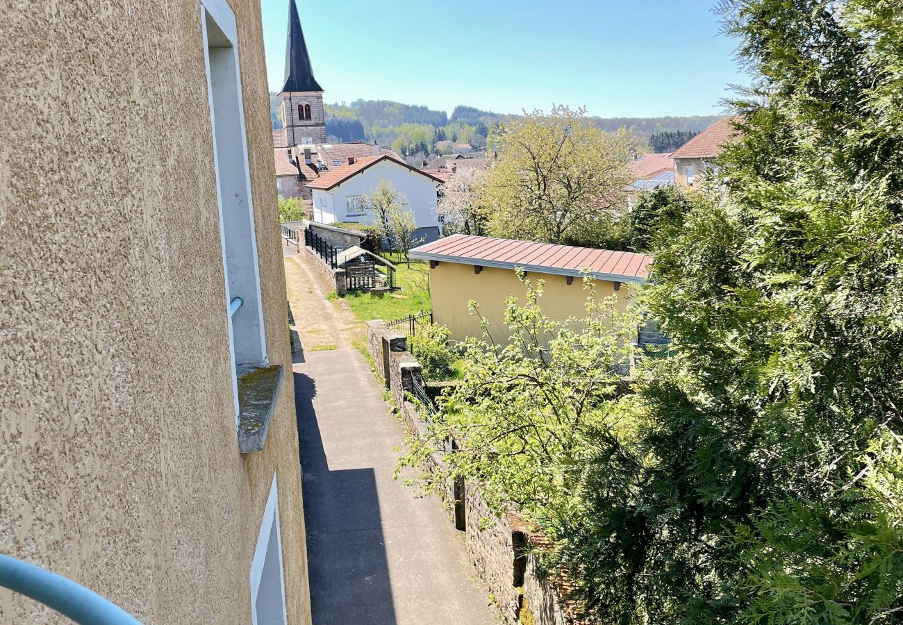 Apartment in Bains-les-Bains - Appartement Napoléon