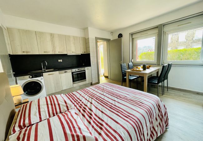 Studio in Bains-les-Bains - Tom