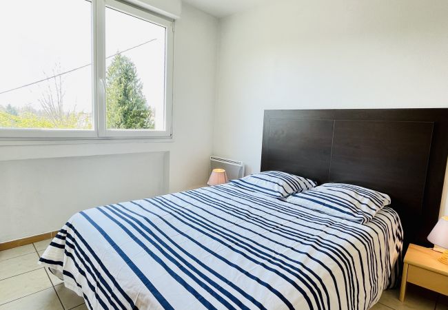 Apartment in Bains-les-Bains - Ronsard: Apartment 300 metres from the thermal baths (unlimited parking) Apartment in Bains-les-Bains - Ronsard: Apartment 300 metres from the thermal baths (unlimited parking)