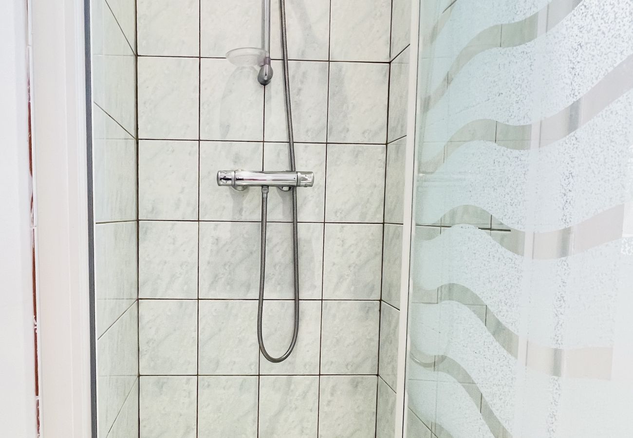 Apartment in Bains-les-Bains - Porthos : Appartement à 300 mètres des thermes (Parking gratuit)
