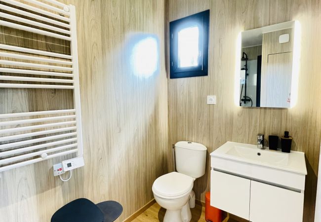 Chalet in Vittel - Cabane de Rafaël : A charming place to relax next to the Vittel park Chalet in Vittel - Cabane de Rafaël : A charming place to relax next to the Vittel park