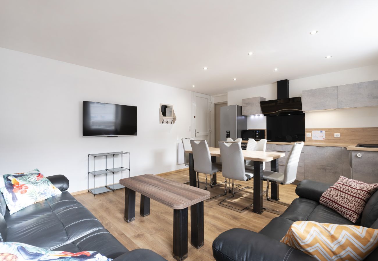 Apartment in Vittel - Léandro : Charming 2 bedroom flat in the centre of Vittel