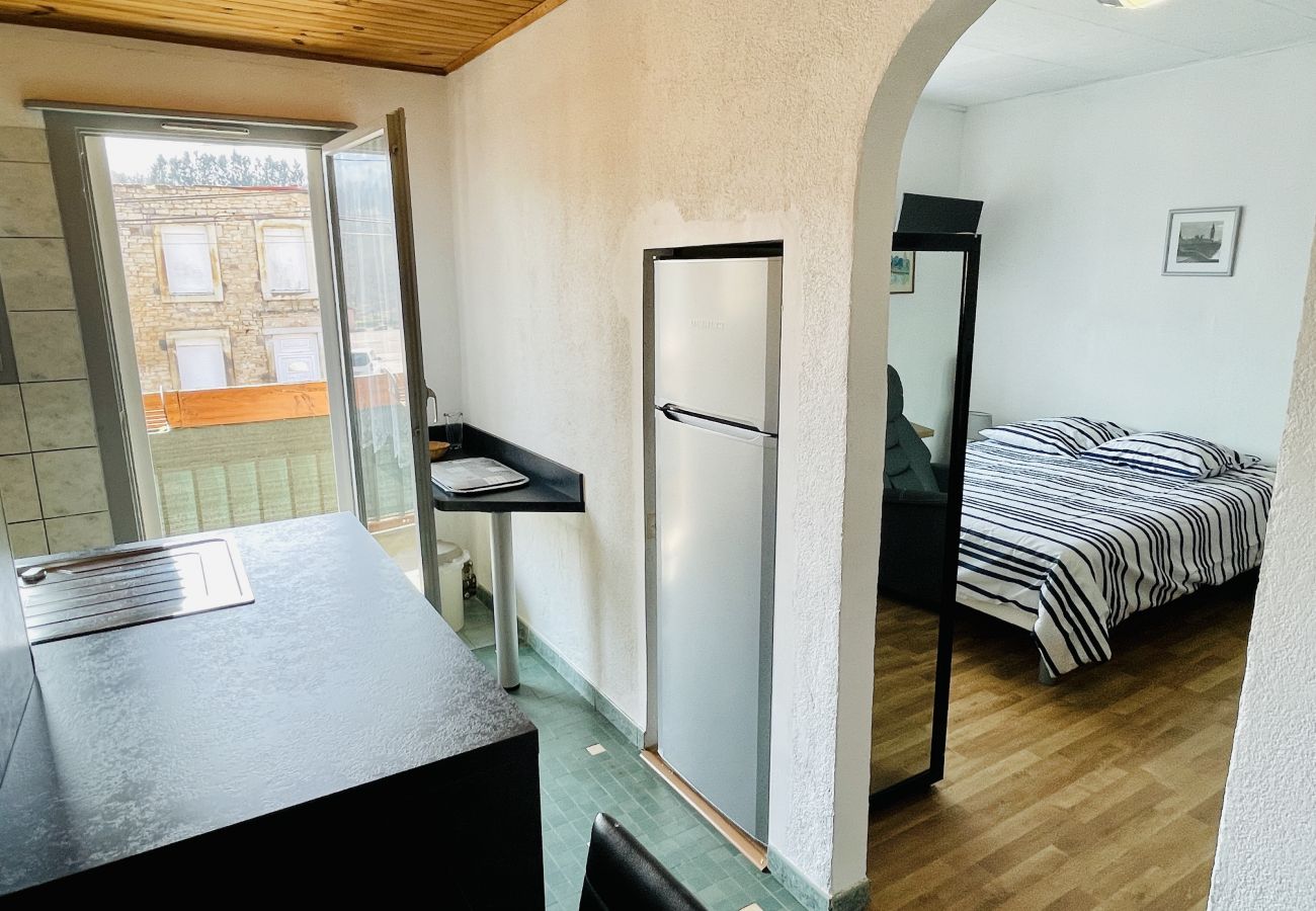 Appartement à Bains-les-Bains - Léon : Appartement avec balcon à 300 m des Thermes
