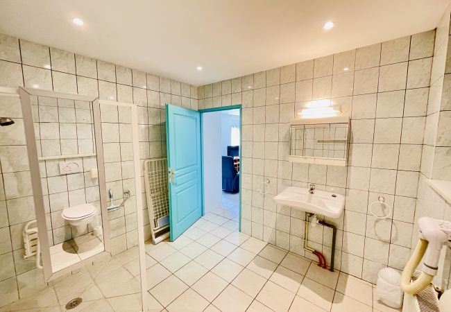 Appartement à Bains-les-Bains - Pasteur : Appartement charmant 2 chambres proche des thermes   Appartement à Bains-les-Bains - Pasteur : Appartement charmant 2 chambres proche des thermes
