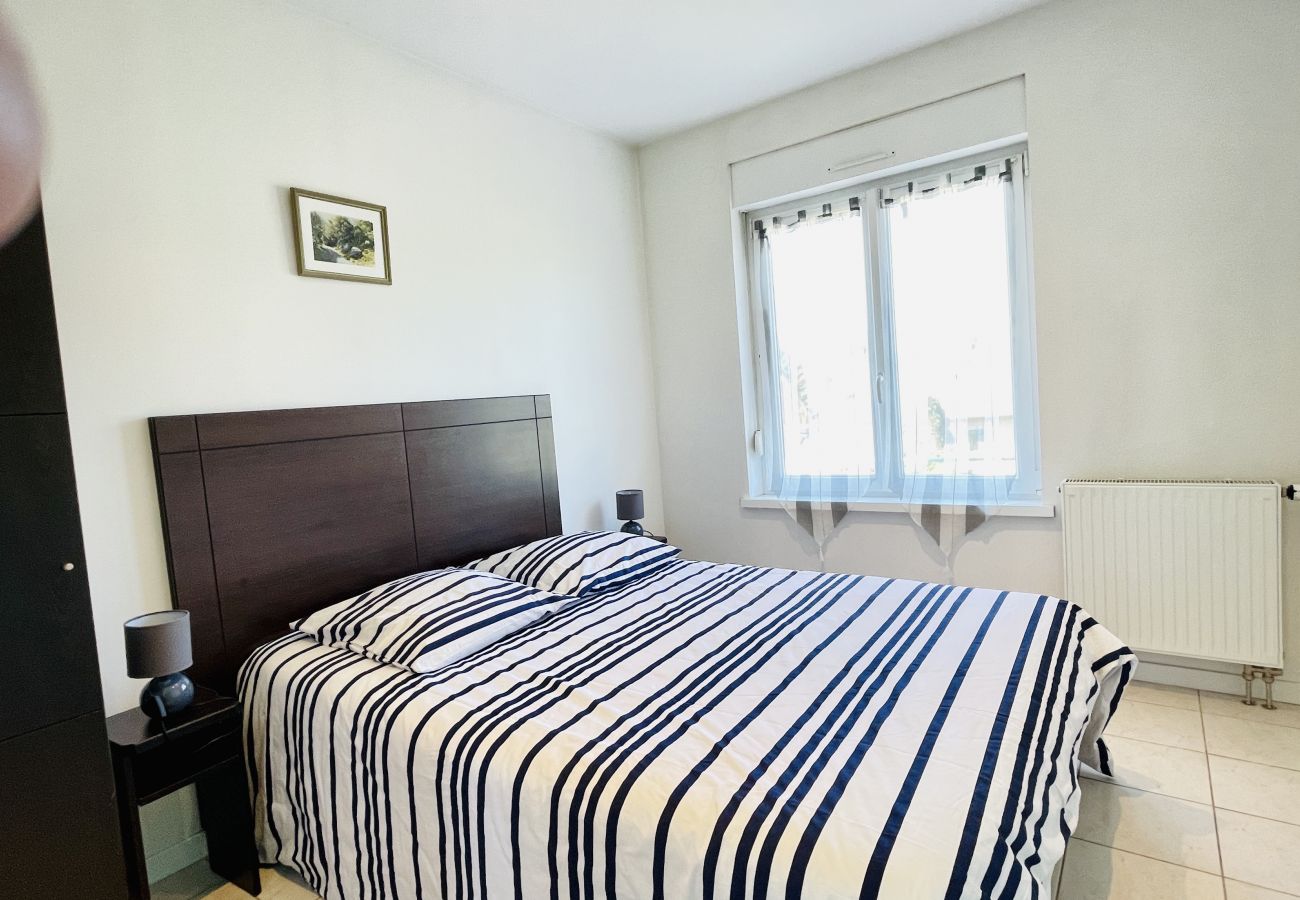 Appartement à Bains-les-Bains - Pasteur : Appartement charmant 2 chambres proche des thermes  