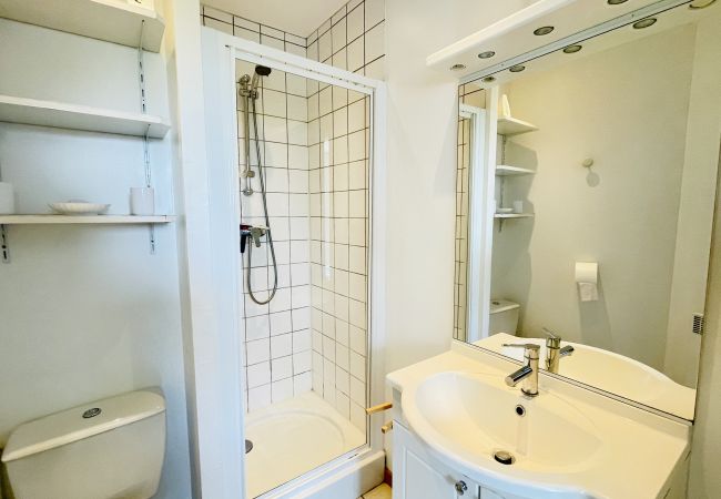 Appartement à Bains-les-Bains - Ronsard : Appartement à 300 mètres des thermes (parking illimité) Appartement à Bains-les-Bains - Ronsard : Appartement à 300 mètres des thermes (parking illimité)