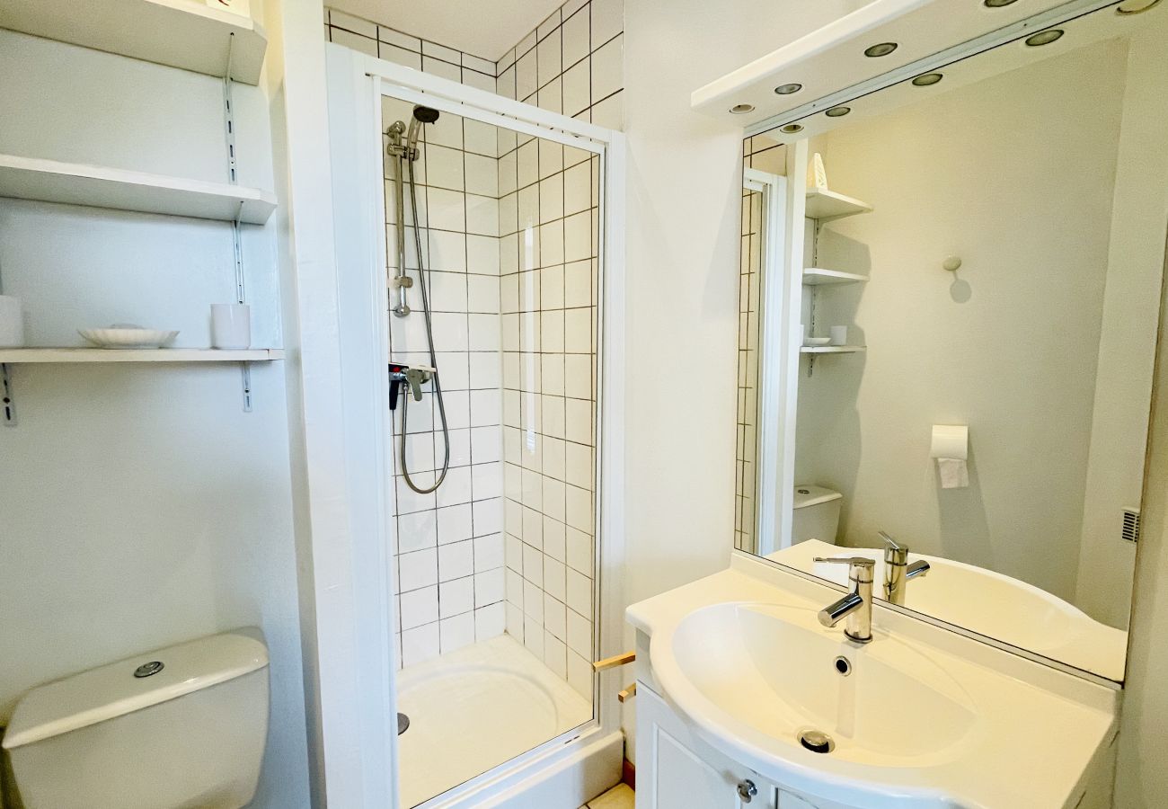 Appartement à Bains-les-Bains - Ronsard : Appartement à 300 mètres des thermes (parking illimité)