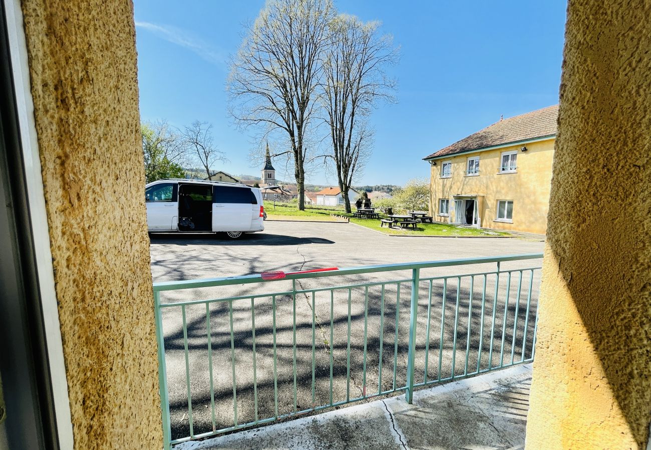 Appartement à Bains-les-Bains - Aramis : Appartement à 300 mètres des thermes (Parking gratuit)