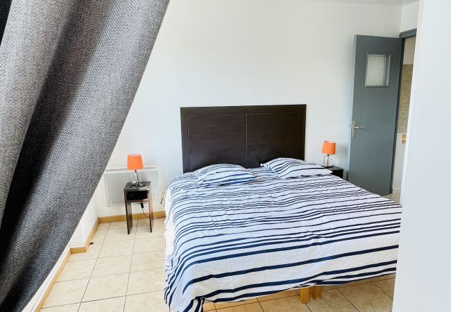 Appartement à Bains-les-Bains - Valery : Appartement à 300 mètres des thermes (Parking Public et illimité)