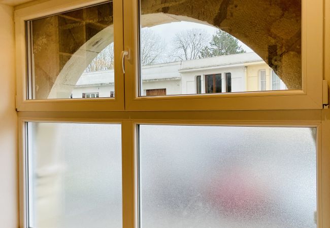 Appartement à Vittel - Alix : Loft proche des thermes et du casino Appartement à Vittel - Alix : Loft proche des thermes et du casino